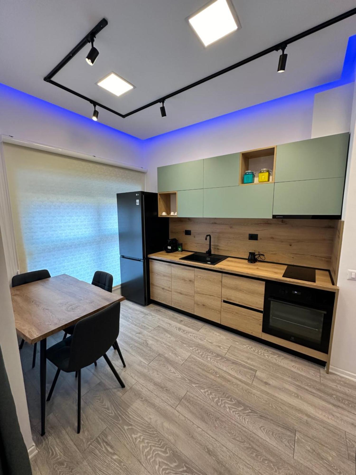 Sunflower Apartment Tirana Exteriör bild
